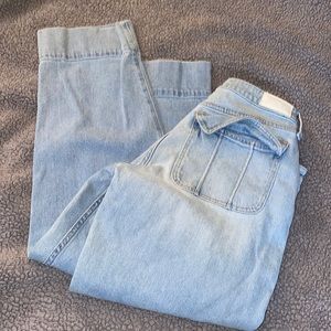 Hollister Lo Rise Wide Leg Jeans size 7 short